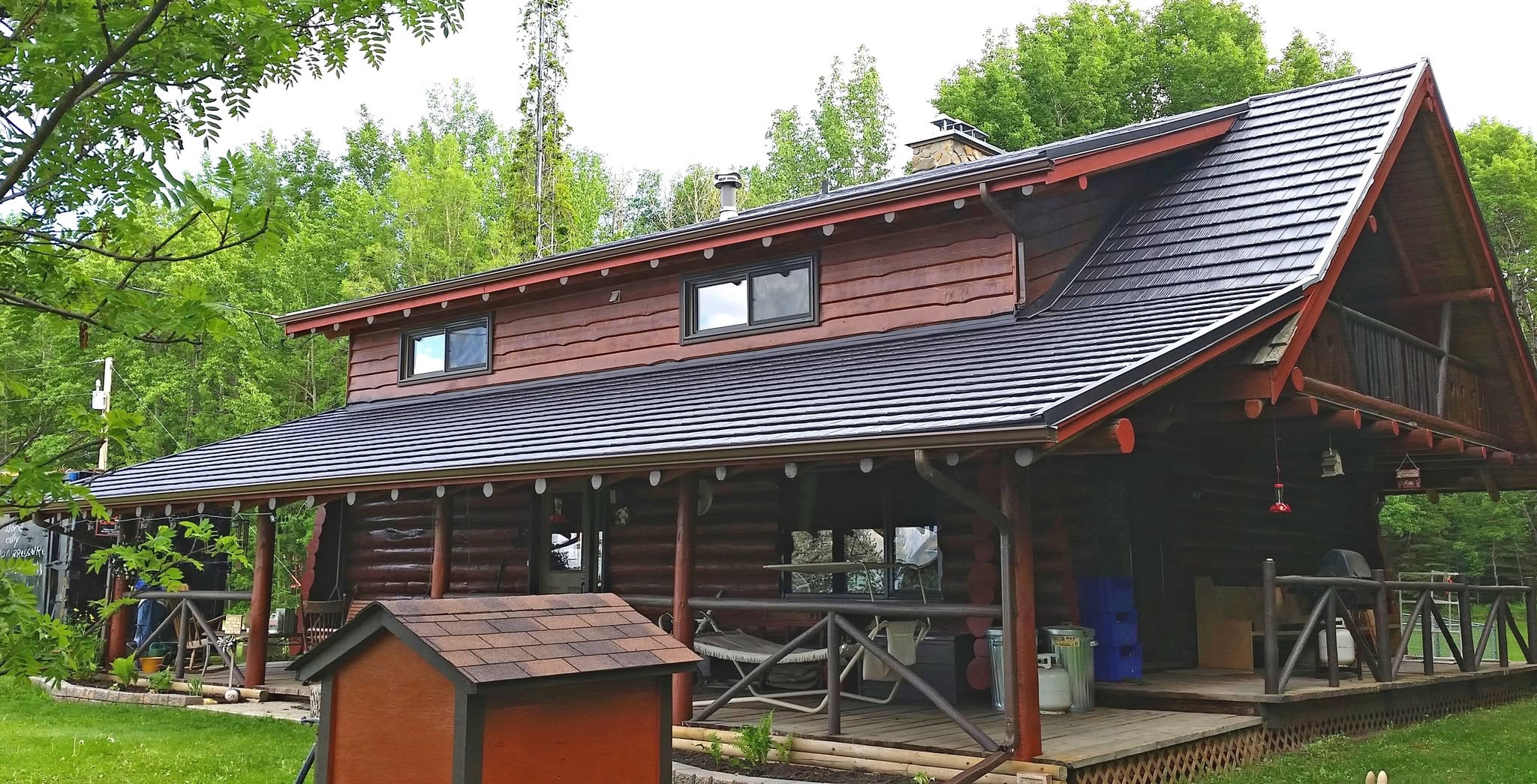 Completed premium metal roofing project